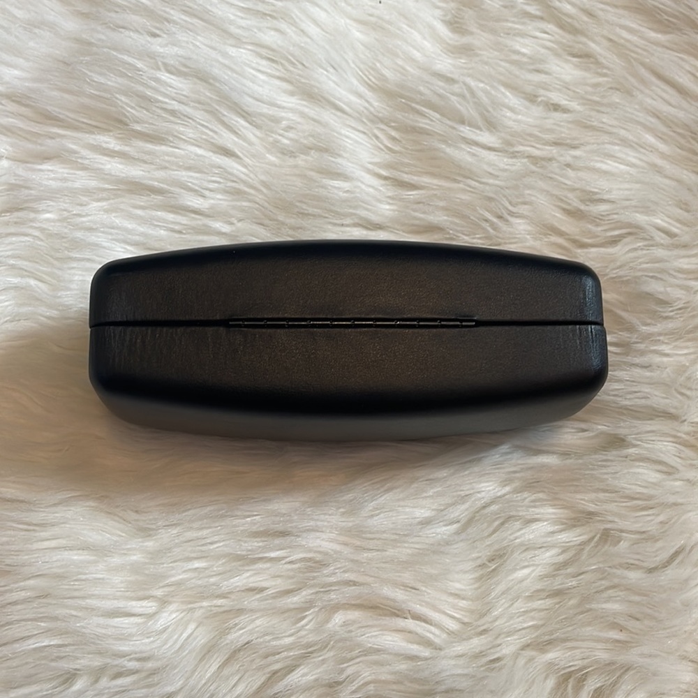 ⚫️VERSACE Sunglass Case⚫️ - Picture 3 of 4